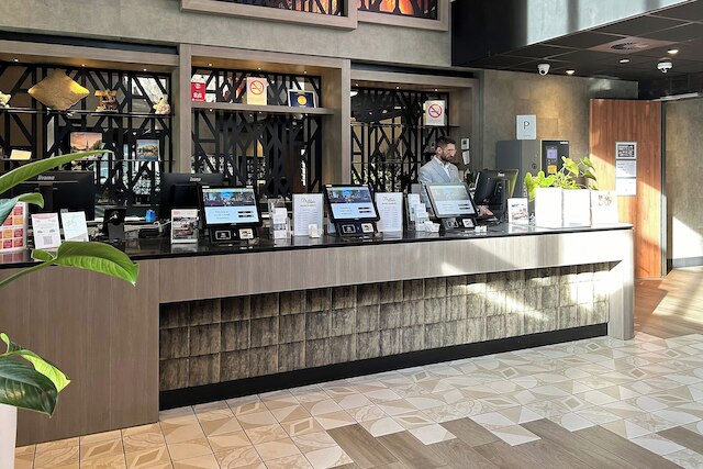 ホテル ローウェル