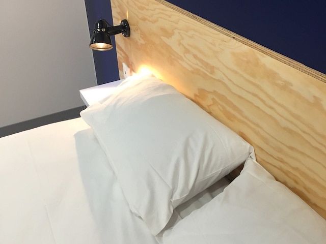 エクロ ホテルズ リール