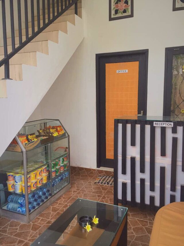 アカタラ ステイ ジンバラン