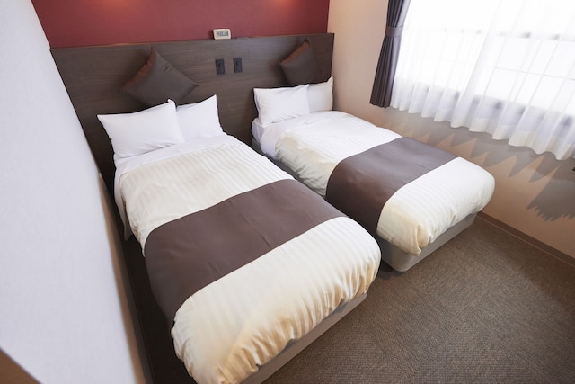 いやし処ほてる 寛楽埼玉・本庄早稲田ひのきの館