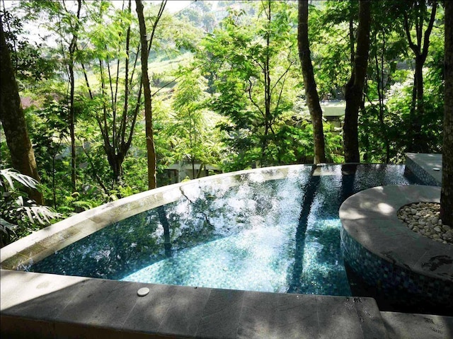 ヴィラテル サルス