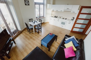 ヴィストゥラ - セントラム スタロビシルナ ストリート