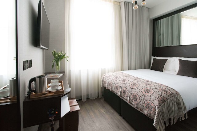 カムデン エンタープライズ ホテル & パブ