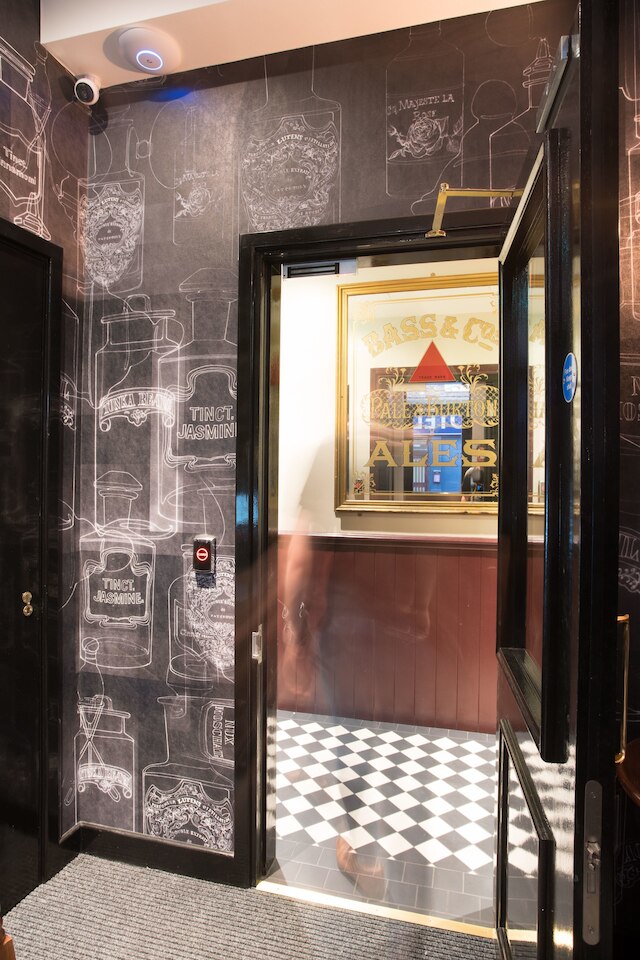 カムデン エンタープライズ ホテル & パブ