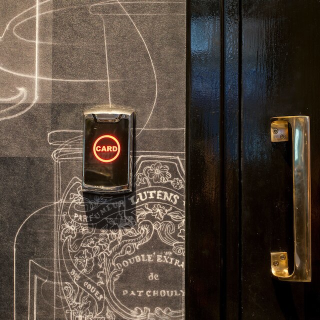 カムデン エンタープライズ ホテル & パブ