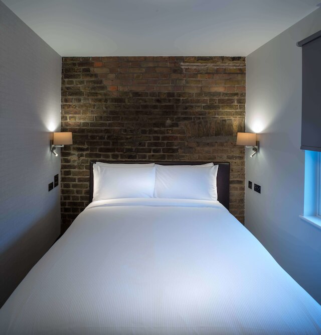 カムデン エンタープライズ ホテル & パブ