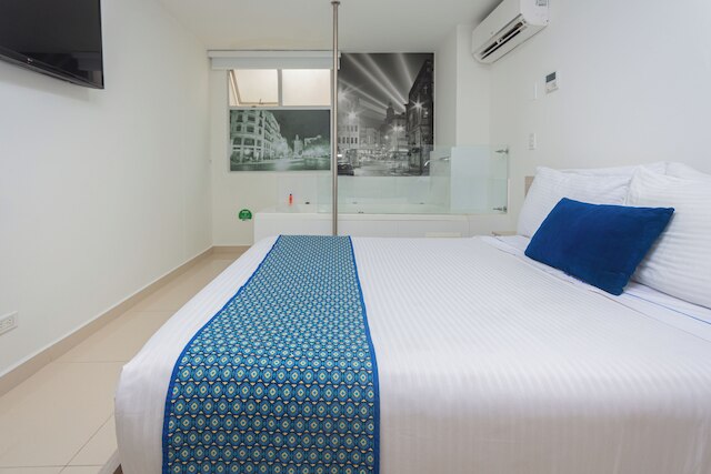 ホテル ラウレレス プラザ