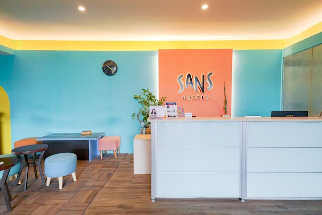 サンセット ポイント ホテル スミニャック