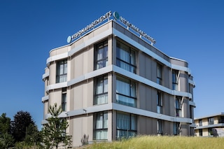 ビジョンアパートメンツ サン シュルピス ルート ドゥ ヴァレール