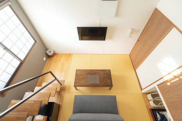 野沢温泉村の小さな料理民宿 畔上館