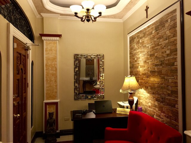 ザ エグゼクティブ ヴィラ イン & スイーツ