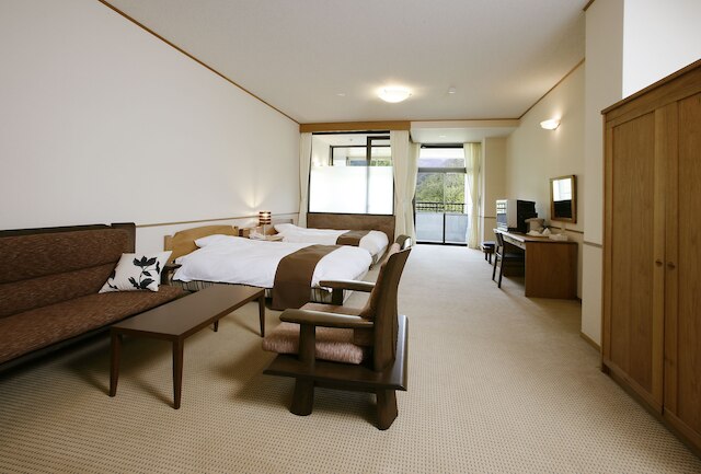 中尾高原ホテル　風車