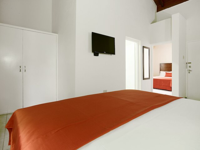 シャーリー リトリート ホテル