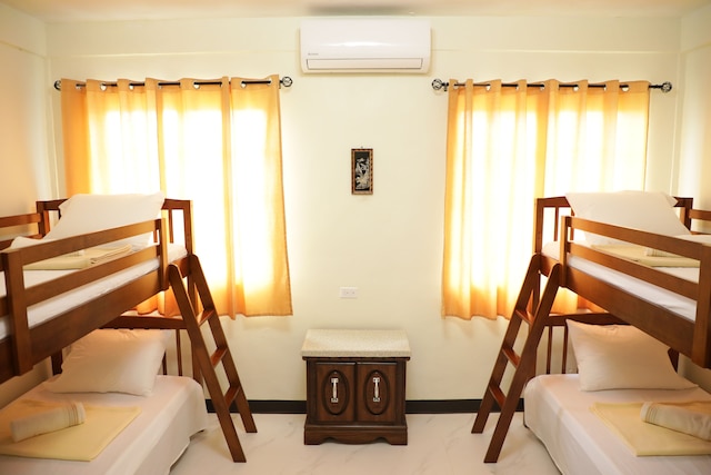 ヨギ ホームステイ