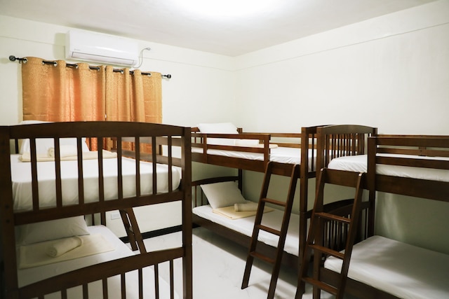 ヨギ ホームステイ