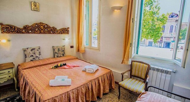 アルベルゴ アンティコ カポン