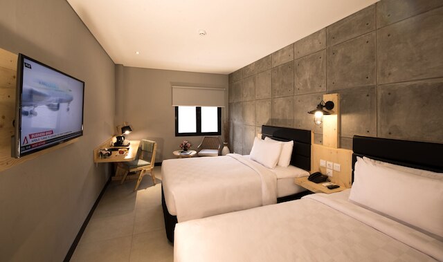 アイヤルタ ホテル マリオボロ