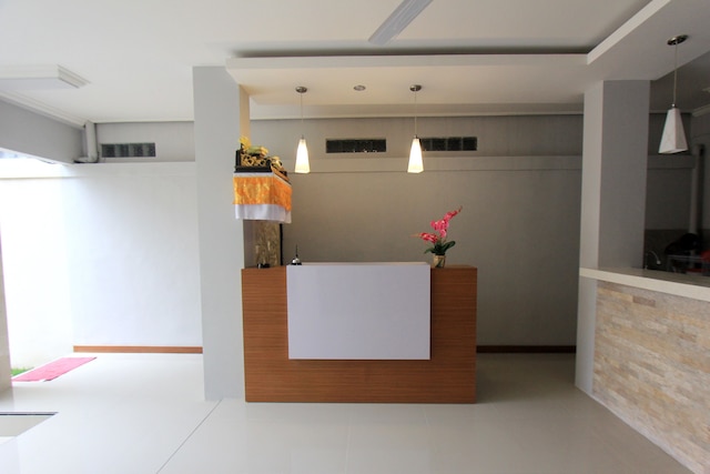 トム ゲスト ハウス