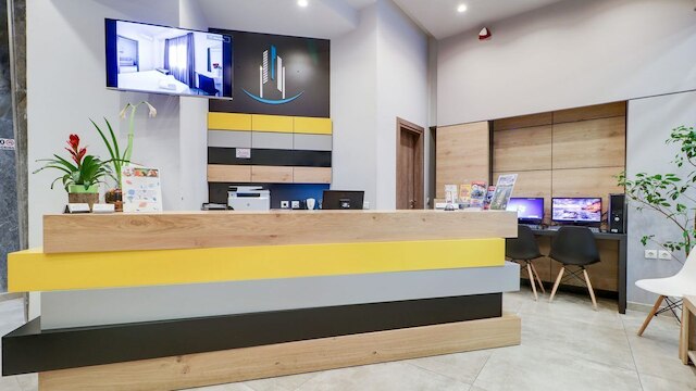 アテネ コンフォート スイーツ & アパートメンツ