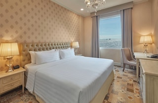 リサール パーク ホテル