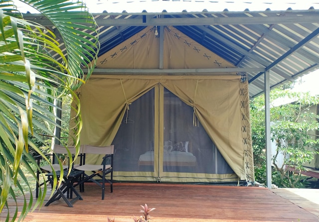 ナイバチャ テント コ マック