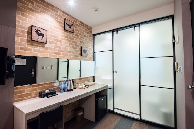 サンライズ ビジネス ホテル西門 (和昌商旅西門館)