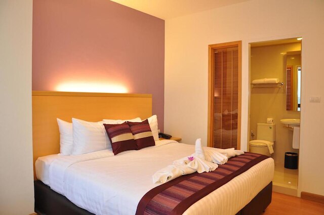 イヤリン アット トゥック チャン