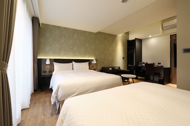 クン ツアー ホテル フォン チャイ (KUN Tour Hotel 逢甲)