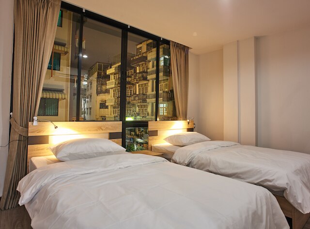 ルボヌールポッシュテル - ホステル