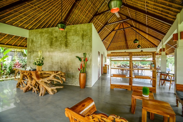 ザ パンドラ ホテル