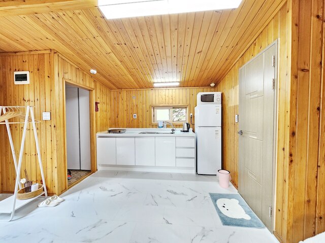 バレー ログ ペンション