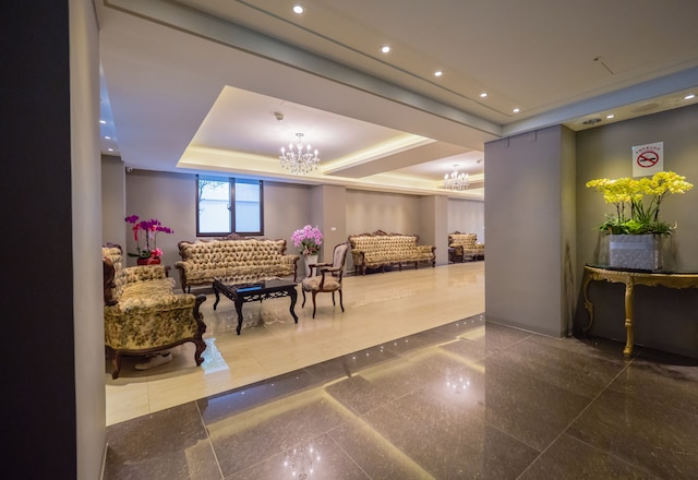 ウェイ フェン モーテル (薇風精品汽車旅館)