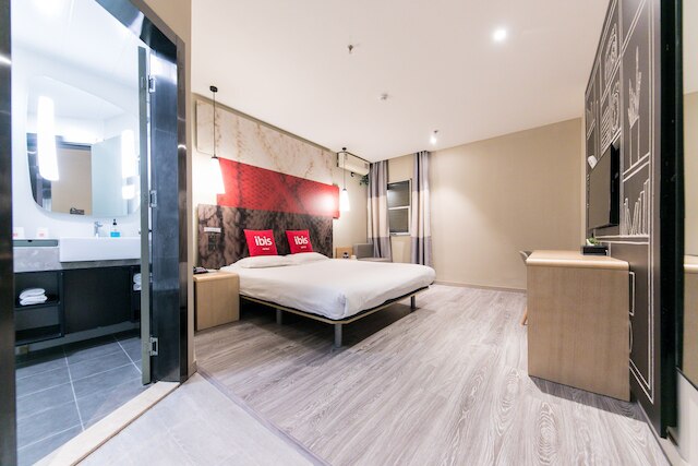 イビス南通キンニアン (南通青年宜必思酒店)