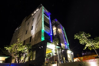 美林達リゾート ヴィラ (美林達渡假會館)