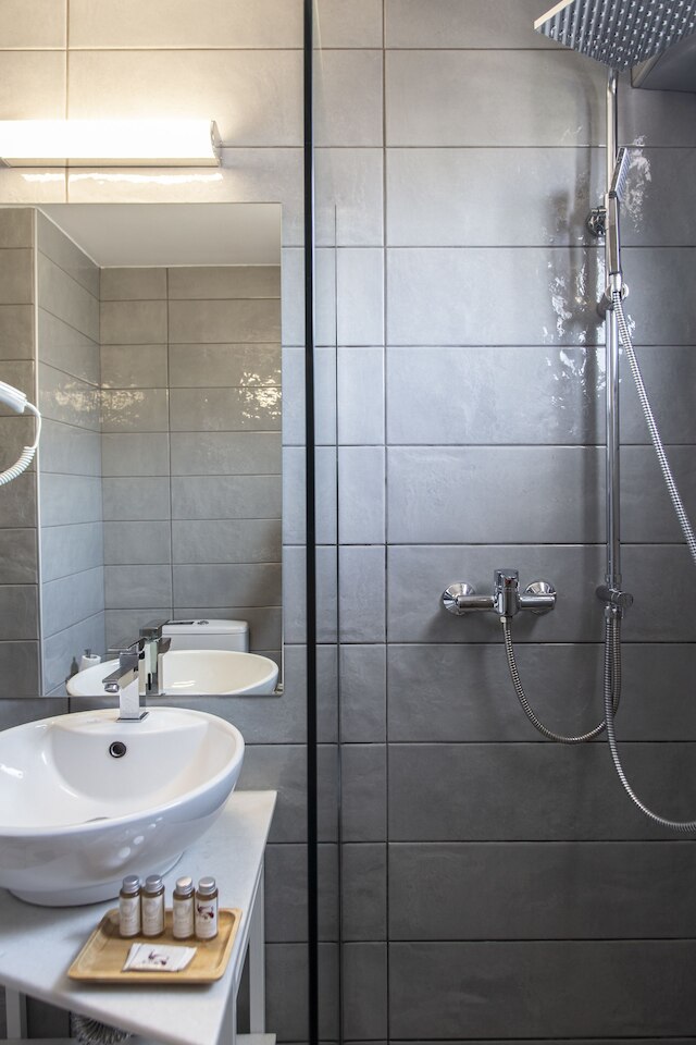 ビー マイ ゲスト アテネ