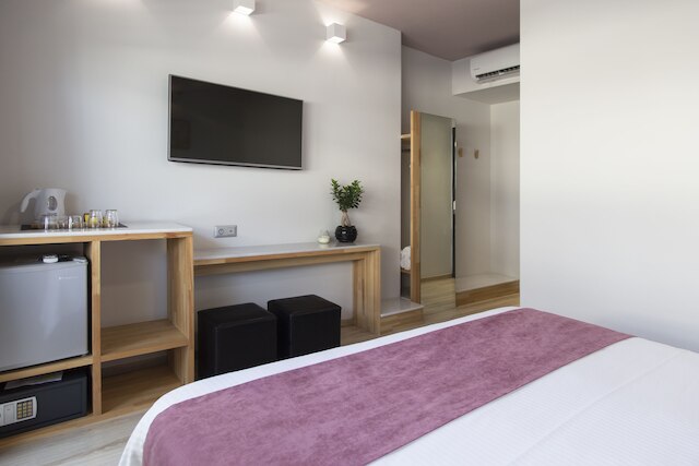 ビー マイ ゲスト アテネ