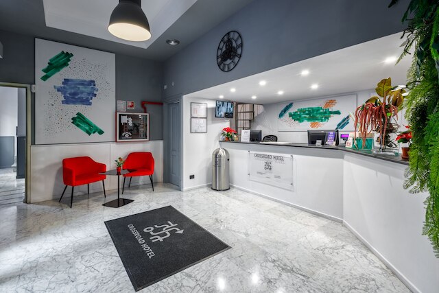 クロスローズ ホテル