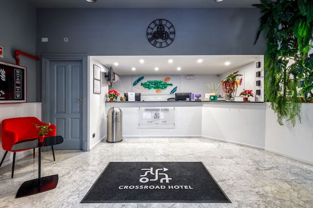 クロスローズ ホテル