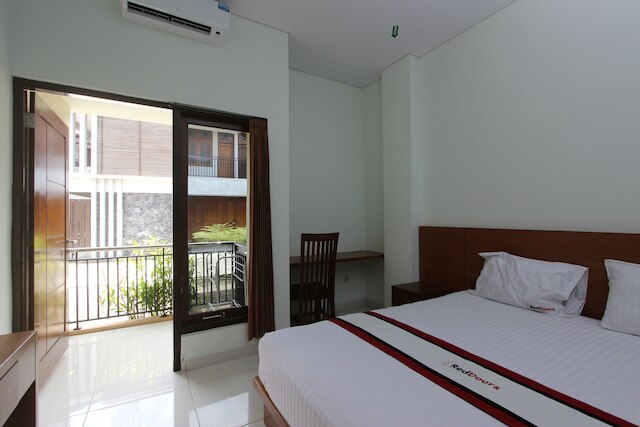 レッドドアーズ アット トゥランガ サリ