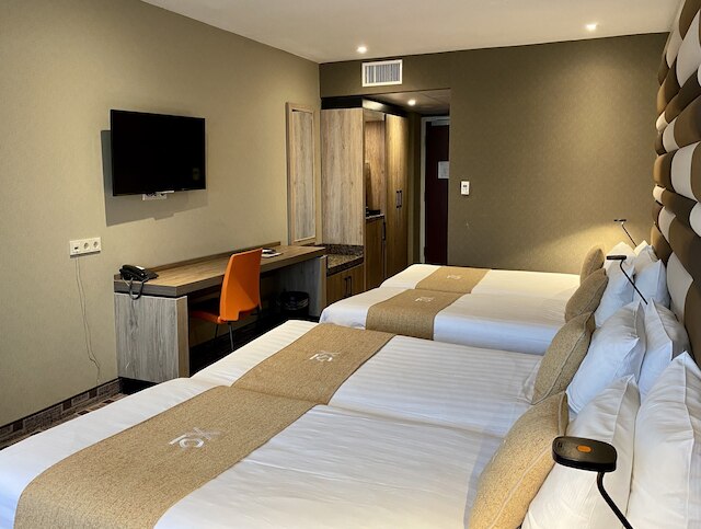 XO ホテルズ ブルー タワー