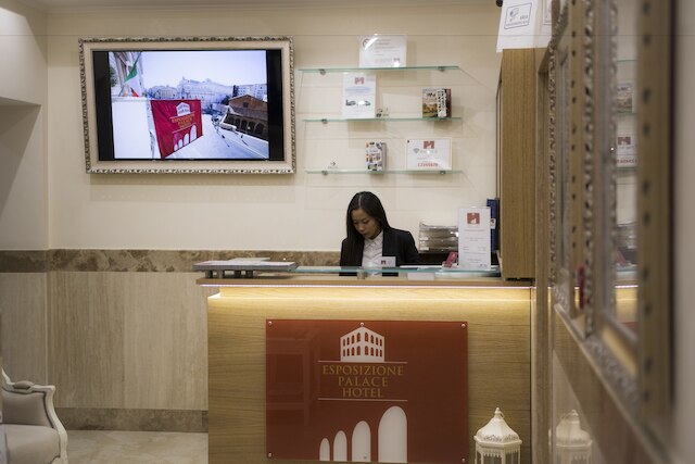 エスポジツィオーネ パレス ホテル
