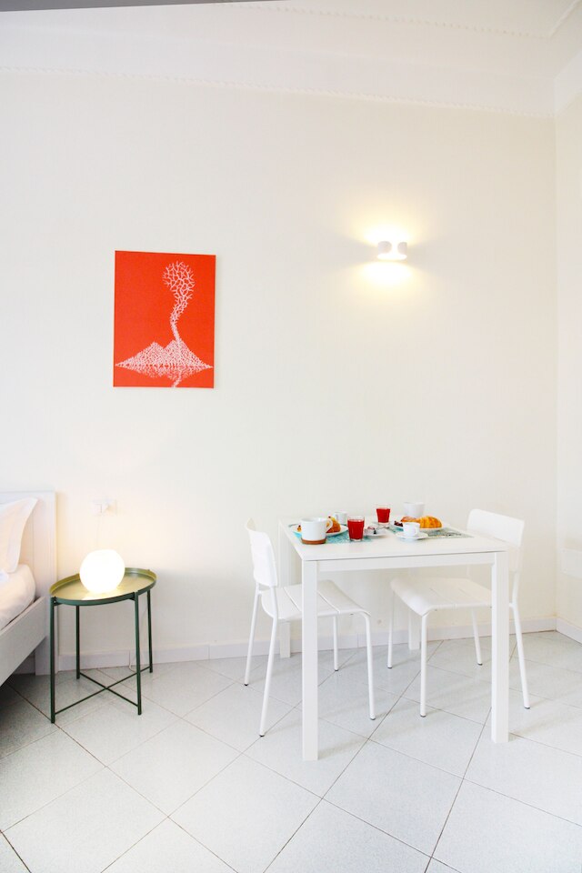 ウナ ノッテ アル ムゼオ