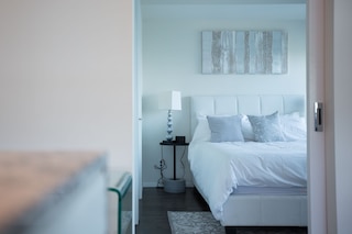 アップルウッド スイーツ - 2 ベッドルーム キング & スパダイナ