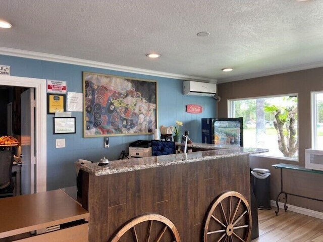 ウェストワード ワゴン イン テーマ パーク エントランス