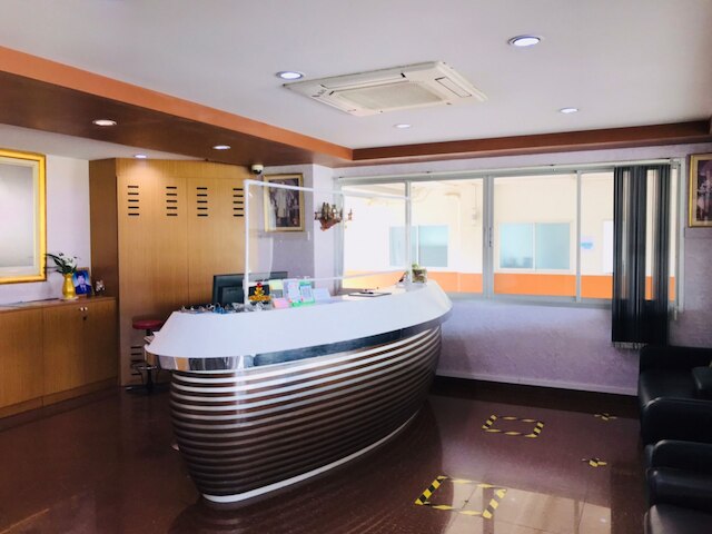 ウィナー プラーチーンブリー & サービスド アパートメント