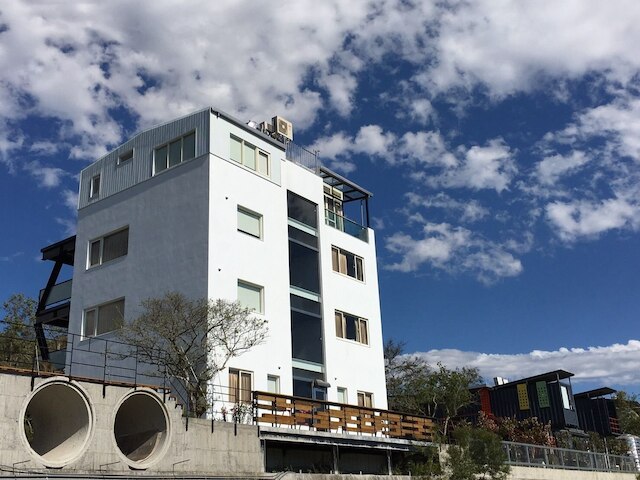 サンライフ x サンシャイン (森居旅店)