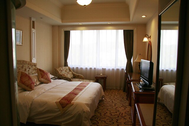 フイチュエン ダイナスティ ホテル (匯泉王朝大酒店)