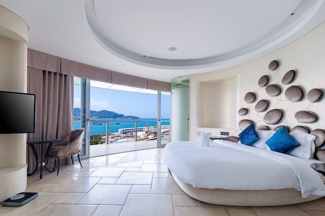 三亜 フェニックス アイランド ユエジア リゾート ホテル (三亞鳳凰島悅佳海上公寓)