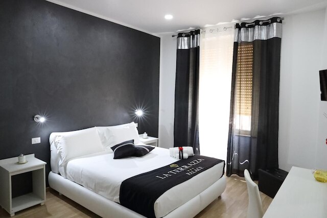 ラ テラッツァ パレス