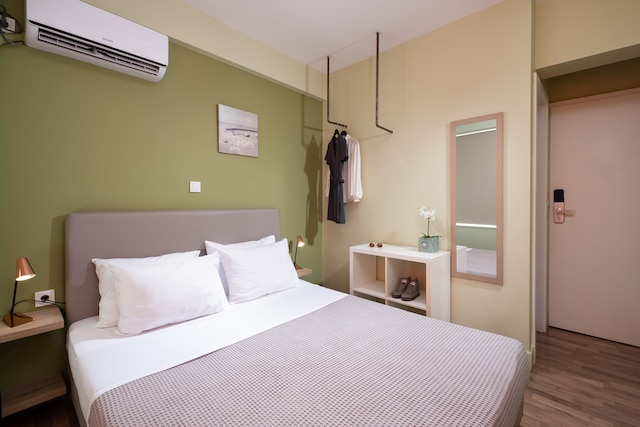 エナティカ シンタグマ リビング